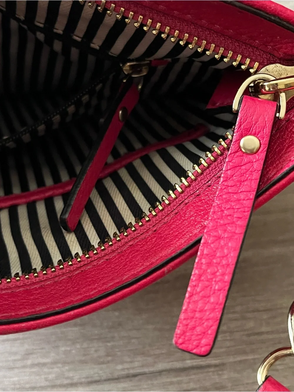Kate Spade New York Pink Leather Cobble Hill Ellen Cross Body Purse Bag *FLAW